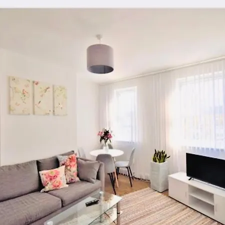 Апартаменты Super Location 1Min From Metro 10Min From Camden Лондон Экстерьер фото