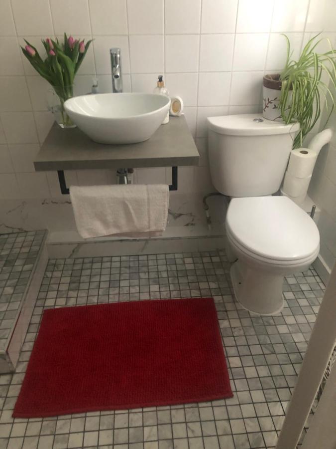 Super Location 1min From Metro 10min From Camden * Лондон